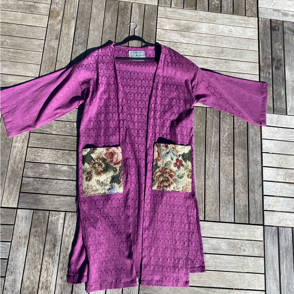 Duster, hand made kimono, plum with deep pockets and side slit